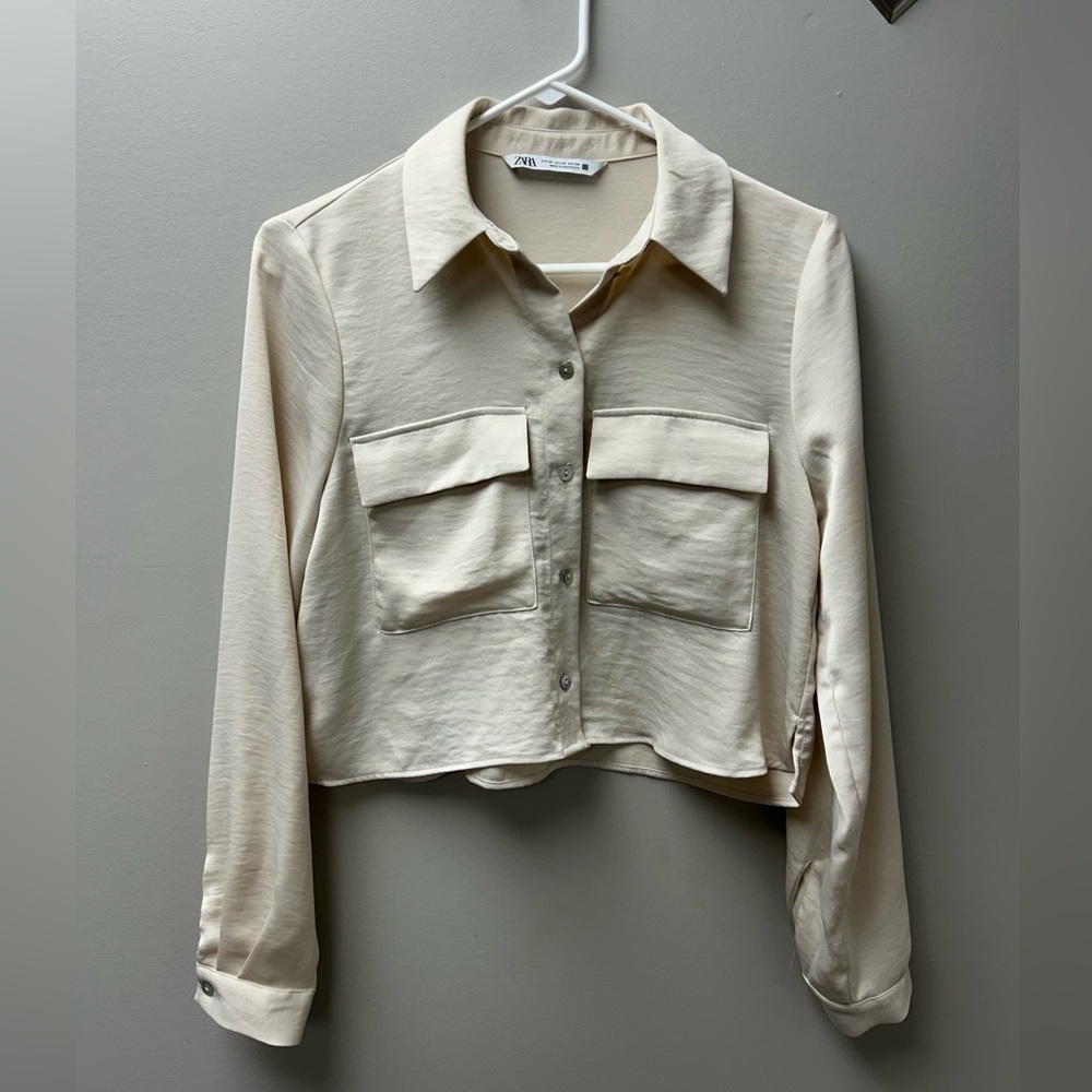 Zara Beige Cropped Satin Blouse‎